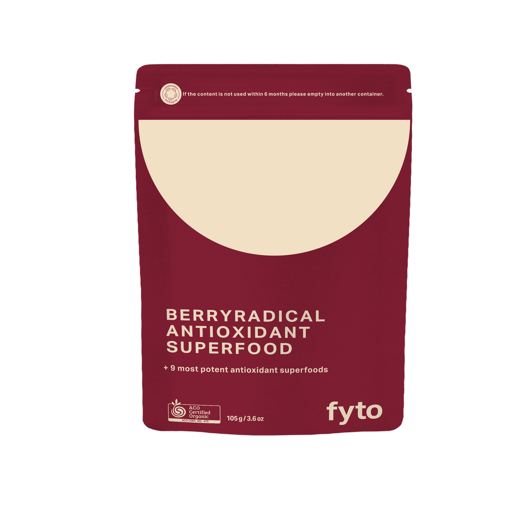 BERRY RADICAL ANTIOXIDANT <br />Certified Organic<br />From 100% plants<br />Compostable packaging 